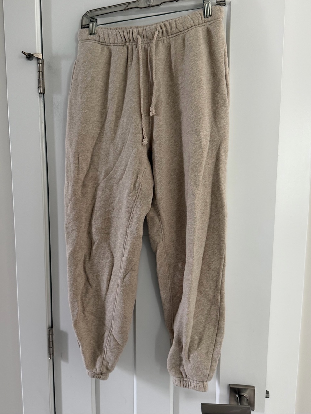 Elwood Core Sweatpants in Vintage Oatmeal. Size XS
